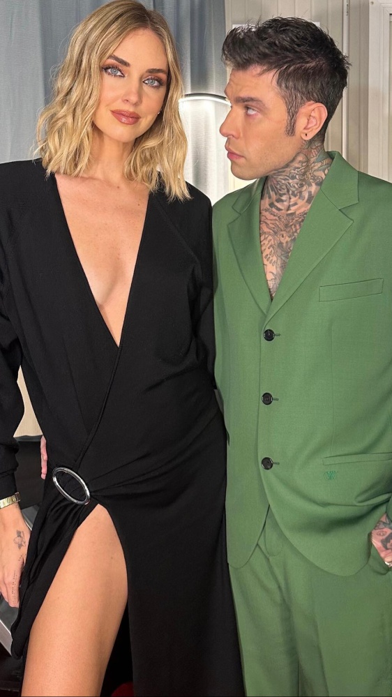 Chiara Ferragni e Fedez: ecco l'accordo di separazione. A lei niente mantenimento dei figli, lui pagherà la scuola