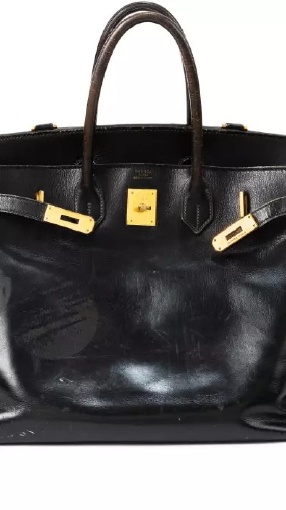 Cifra sbalorditiva raggiunta all'asta da Sotheby's. La prima Birkin di Jane Birkin venduta per 8,6 milioni