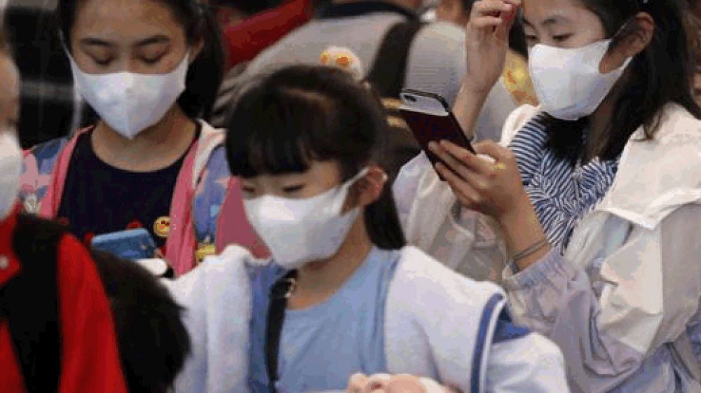 Cina, coronavirus, blocco trasporti in 9 città