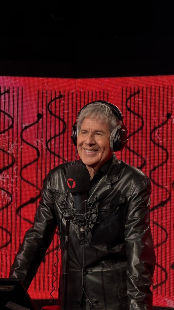 Claudio Baglioni a RTL 102.5: “Con questo GrandTour gireremo tutta l’Italia e sarà interessante coprire tutte le distanze. Sarà il mio ultimo tour itinerante”