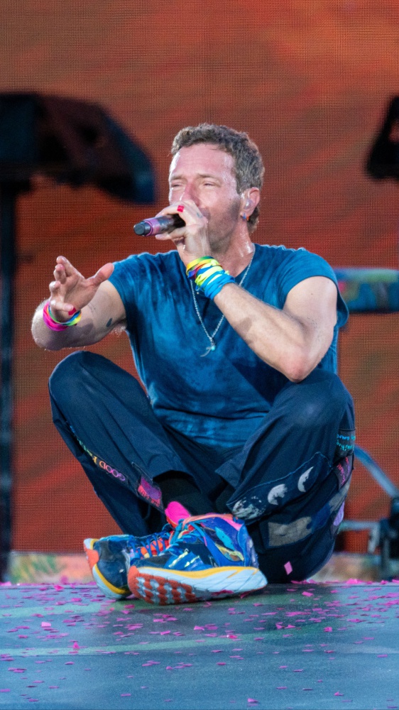 ColdplayGate: il CEO di Astromer tradisce e viene smascherato dalla kiss cam