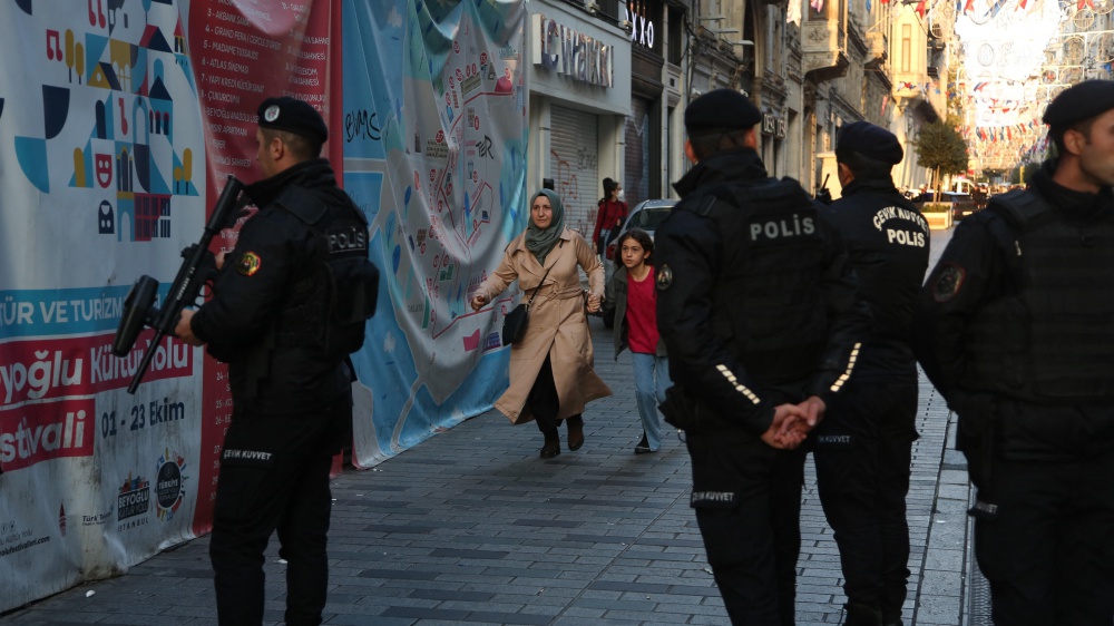 Confessa la donna arrestata a Istanbul. Per Ankara, la firma sulla strage è del Pkk che respinge ogni addebito