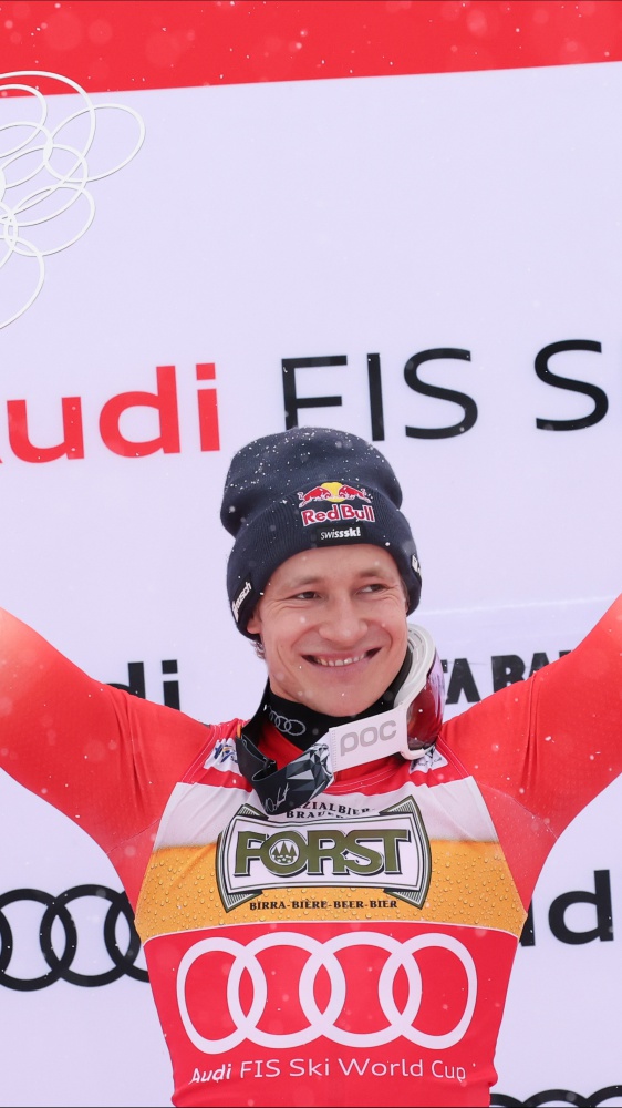 Coppa del Mondo di Sci, Marc Odermatt infermabile, vince anche in Alta Badia. Cancellata la gara di superG femminile a St. Moritz