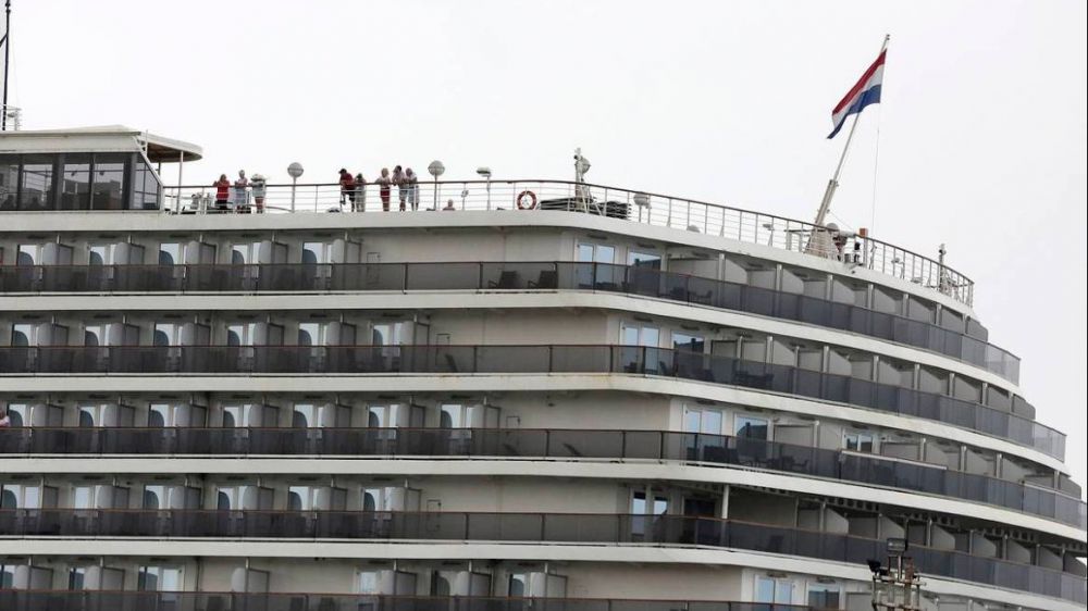 Coronavirus, Cambogia, cinque gli italiani sbarcati dalla nave da crociera Westerdam