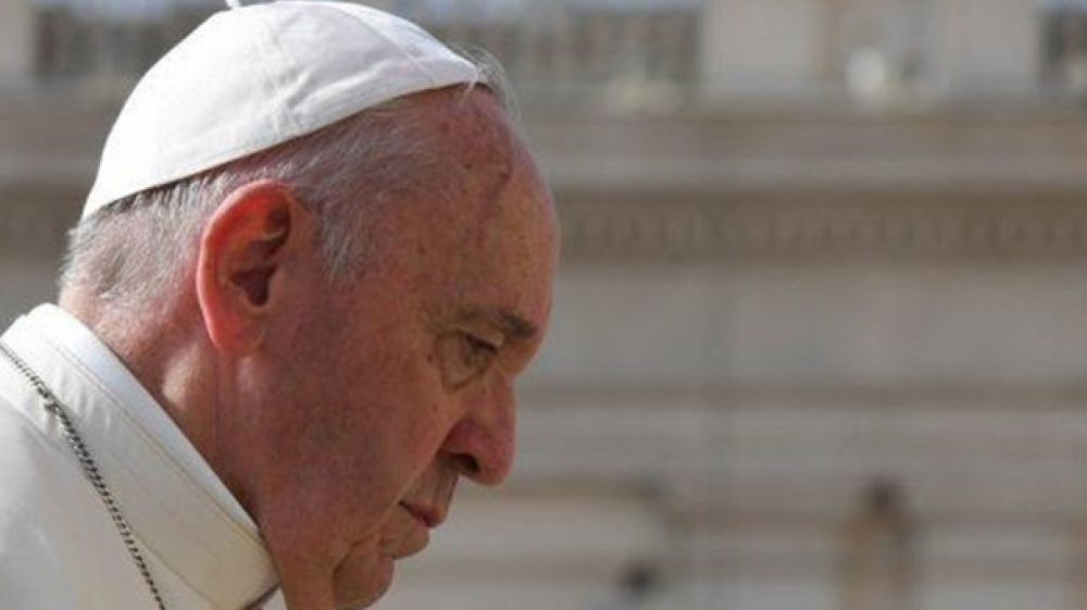 Coronavirus, Papa Francesco a vescovi: "Misure drastiche non sempre buone, accompagnate fedeli"