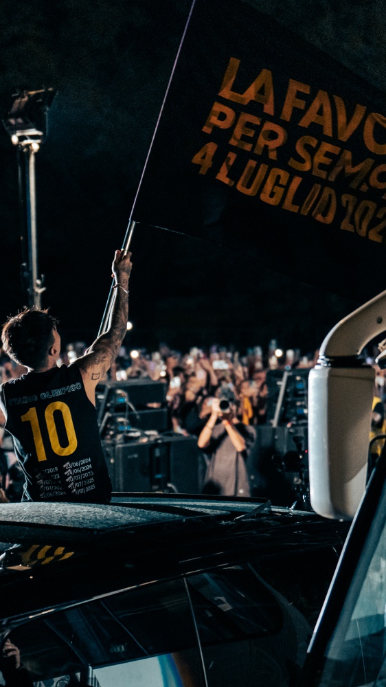 Cosa ha annunciato Ultimo? Tutto sull'evento del 4 luglio 2026 a Roma