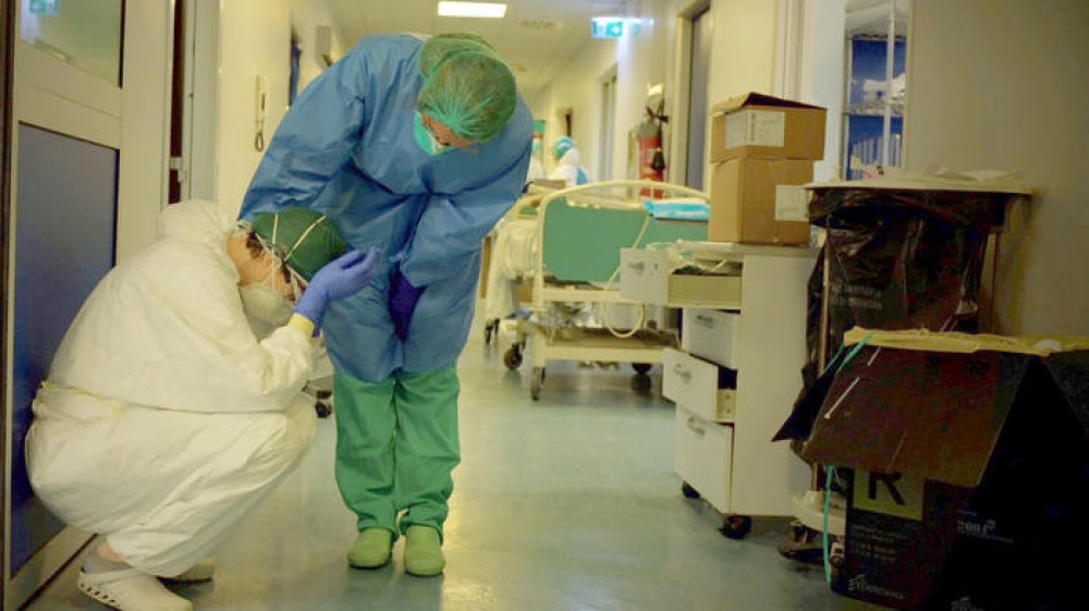 Covid, è risultata positiva una dottoressa dell’Umberto I di Siracusa vaccinata sei giorni fa a Palermo