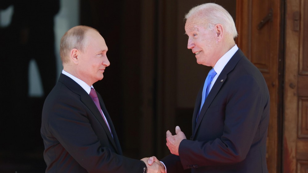 Crisi Ucraina, nella loro telefonata Vladimir Putin e Joe Biden hanno concordato di proseguire il dialogo