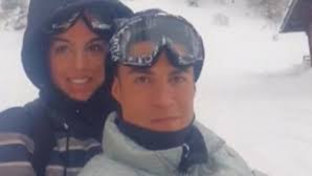 Cristiano Ronaldo nella bufera, con la compagna Georgina avrebbe infranto le norme anti-Coronavirus andando a Courmayeur