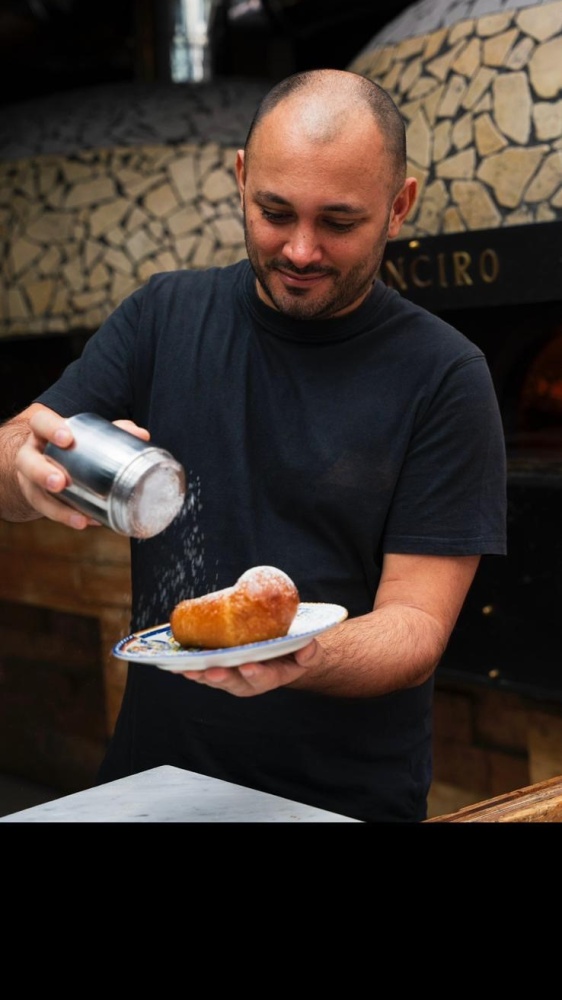 Il babà è un dolce di eccellenza italiana nel mondo, ma molti non sanno che la sua origine è in Polonia