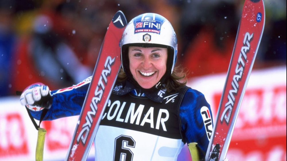 Deborah Compagnoni compie oggi cinquanta anni, campionessa nella vita dopo aver dominato nello sci