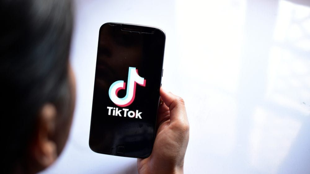 Donald Trump ha firmato decreto esecutivo che obbliga la vendita di TikTok