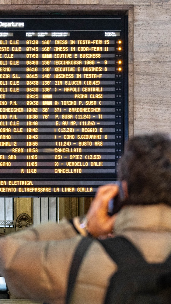 Dopo i nuovi disagi Ferrovie dello Stato presenta un esposto, "incidente anomalo e circostanze sospette"