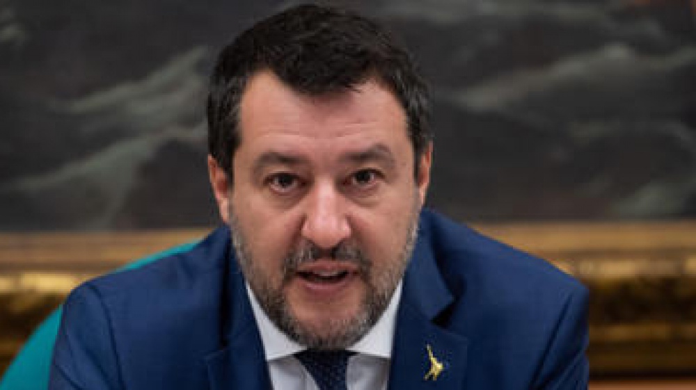 Elezioni, la Russia piomba sulla campagna elettorale, la Lega e Salvini finiscono di nuovo nel mirino
