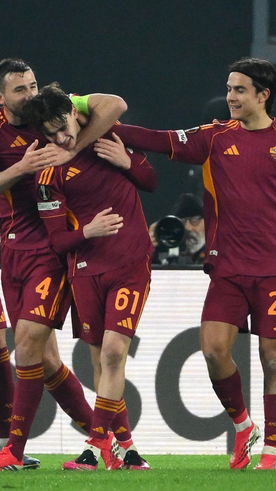Europa League.  Pisilli show, la Roma vede gli ottavi.  Il Bologna soffre e spreca, con il Celtic è solo pari