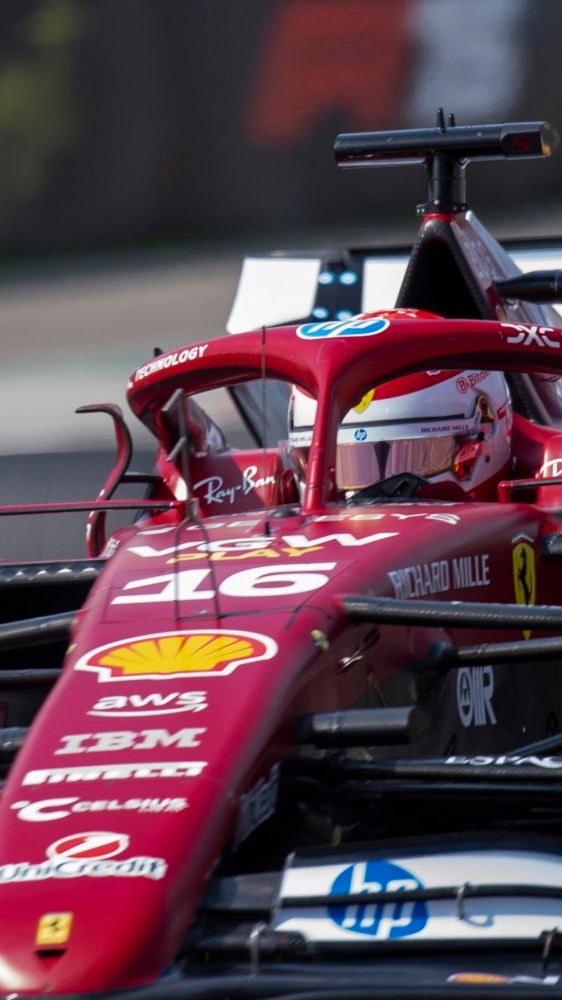 F1, Charles Leclerc conquista la pole position del Gp d'Ungheria