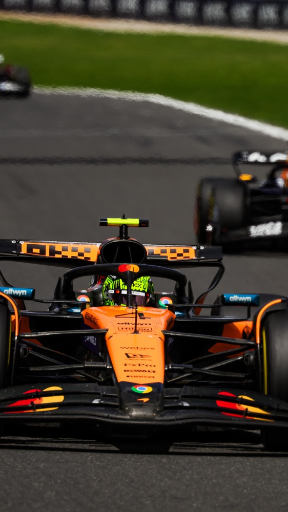 F1, Lando Norris conquista la pole position del Gran Premio del Belgio