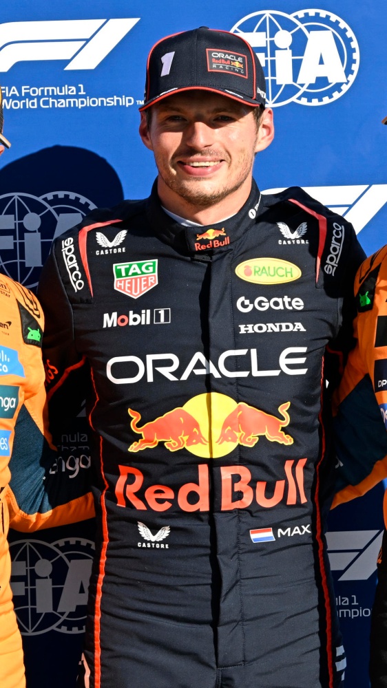 F1, Max Verstappen conquista la pole position a Monza