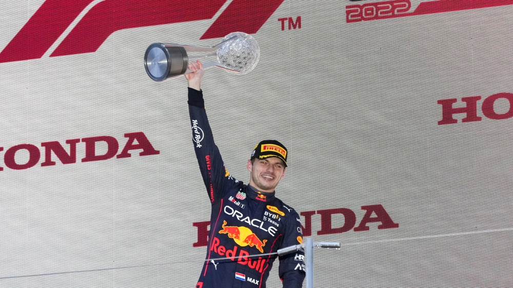 F1, Max Verstappen vince il Gran Premio del Giappone e si laurea campione del mondo per la seconda volta