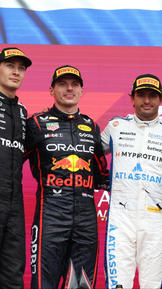 F1, Max Verstappen vince il Gran Premio dell'Azerbaigian