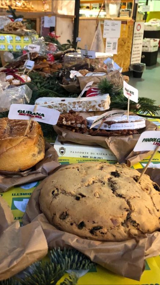 Famiglie italiane al limite: spesa stabile, ma una su tre taglia anche su cibo e beni essenziali