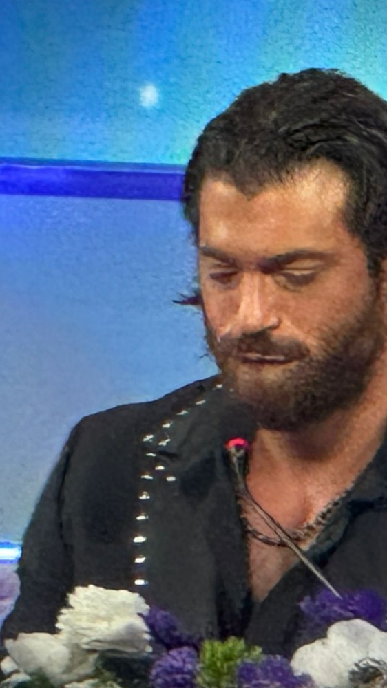 Festival di Sanremo: stasera all'Ariston Can Yaman e Kabir Bedi. Ecco l'ordine di uscita dei 30 big