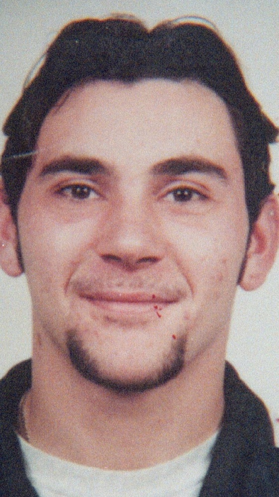 Finita dopo meno di due settimane la fuga di Elia Del Grande, preso a Cadrezzate, sterminò la famiglia nel 1998