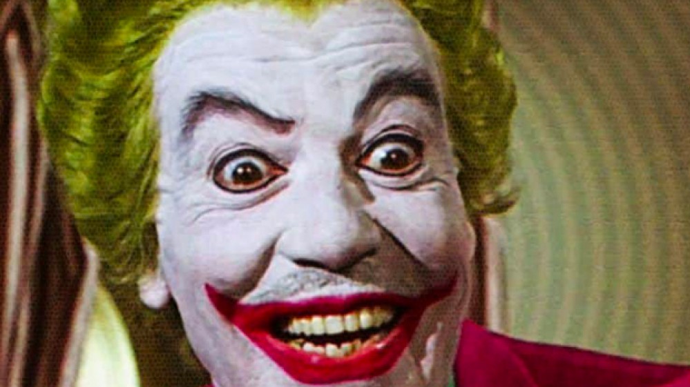 Follia under 18, taglia le labbra all’amica per emulare il ghigno di Joker