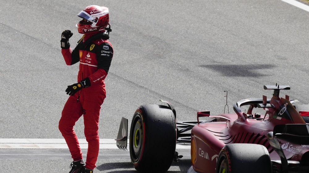 Formula 1, Charles Leclerc su Ferrari conquista la pole position del Gran Premio di Spagna