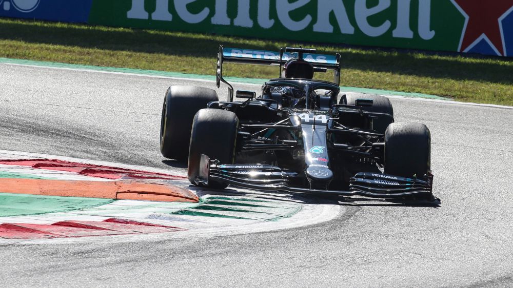 Formula 1, disastro Ferrari nelle qualifiche di Monza, dominio Mercedes con pole position di Hamilton