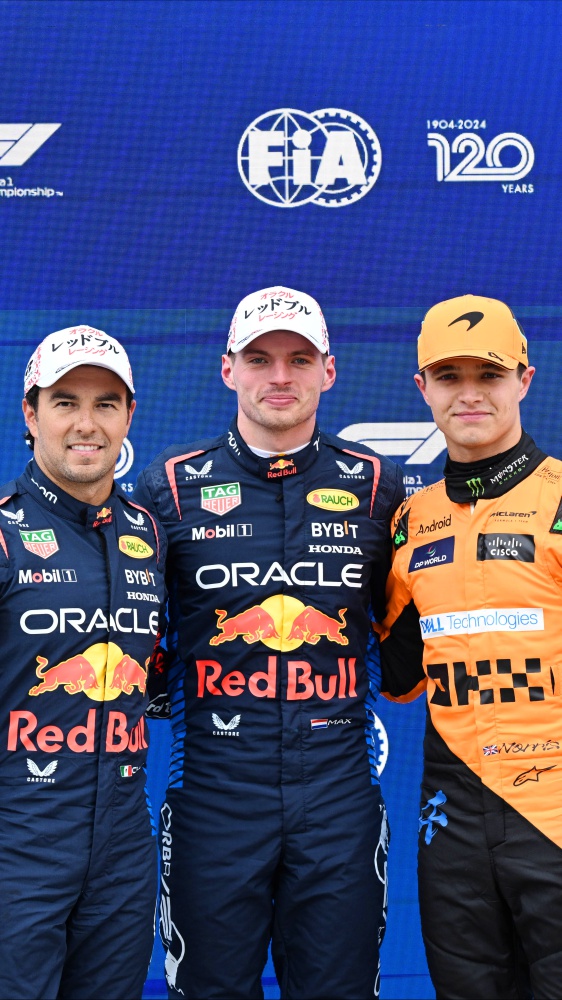 Formula 1, Max Verstappen è in pole nel Gran Premio del Giappone, seconda in griglia l'altra Red Bull di Sergio Perez