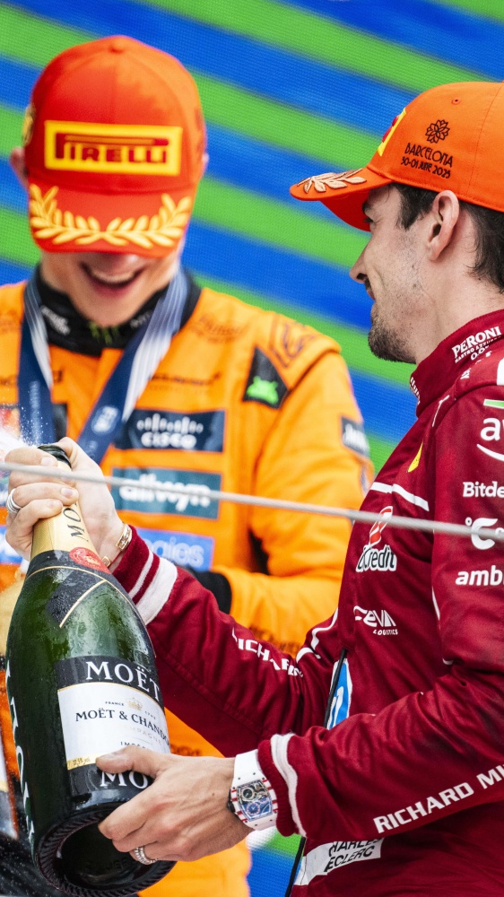Formula 1: McLaren padrona in Spagna. Sul podio anche la  Ferrari di Leclerc