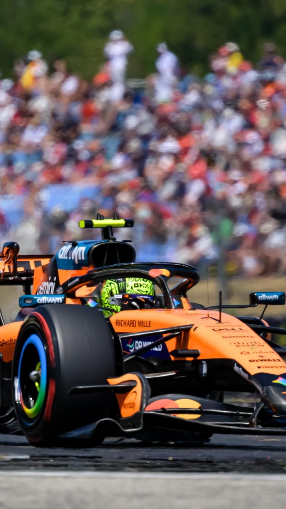 Formula 1, Norris conquista la pole in Ungheria: beffa Ferrari per 12 millesimi