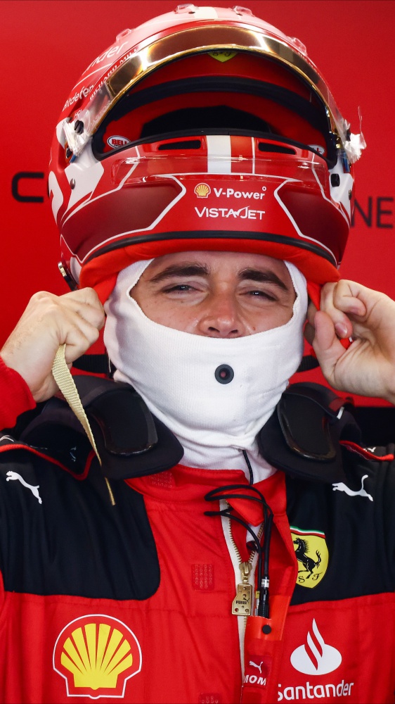 Formula 1: Svelata la nuova Ferrari che sarà guidata da Leclerc e Sainz. Vasseur: "Sarà il mondiale più impegnativo della storia"