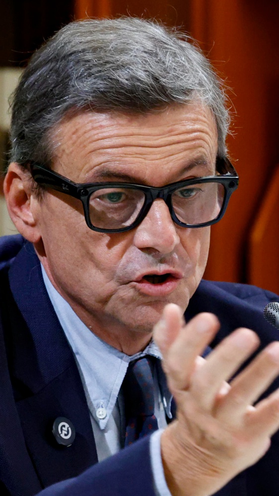 Forza Italia, apre il cantiere per rafforzare il centro, porte aperte a Calenda e al suo partito Azione