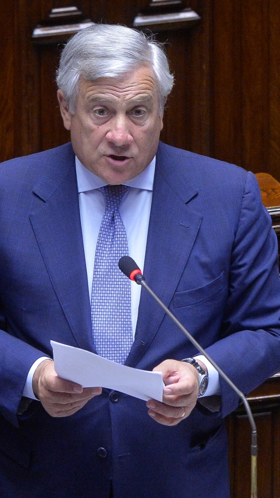 Forza Italia, il partito si allarga, Tajani: “Andiamo avanti sulle riforme del fisco e della giustizia”