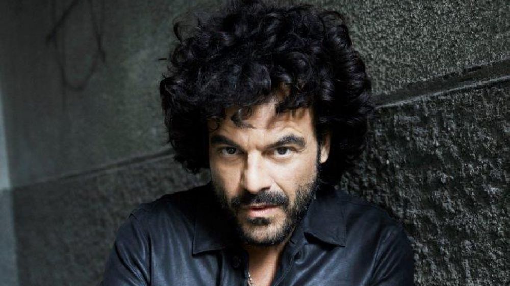 Francesco Renga da venerdì in tour nei teatri