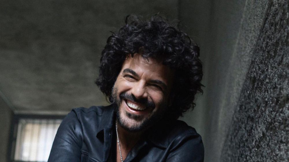 Francesco Renga in collegamento con RTL 102.5: “E’ stata davvero difficile, questo virus è subdolo”