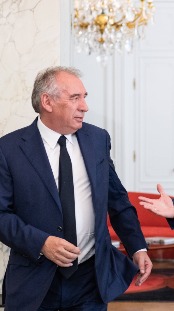 Francois Bayrou nominato capo del governo da Emmanuel Macron, i due spesso in collaborazione