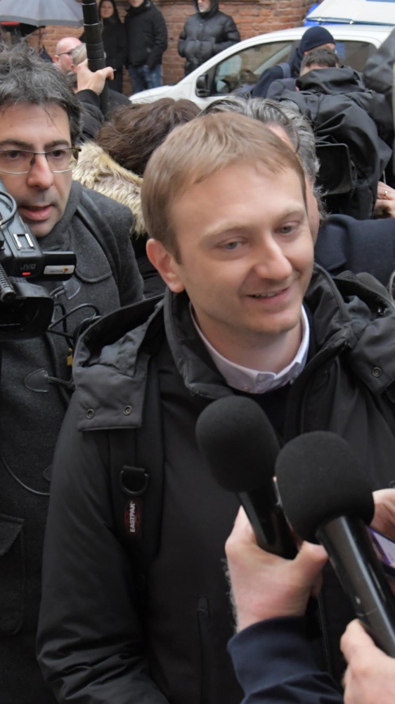 Garlasco: attesa per l'incidente probatorio sulla perizia che mostra compatibilità del Dna di Sempio