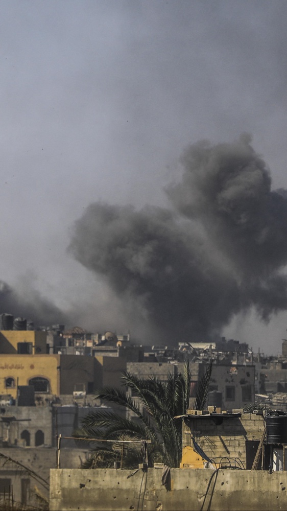 Gaza, l'inferno esiste, gli orrori non si fermano, 33 le vittime dell'ultimo raid iisraeliano, mentre si muore per la fame