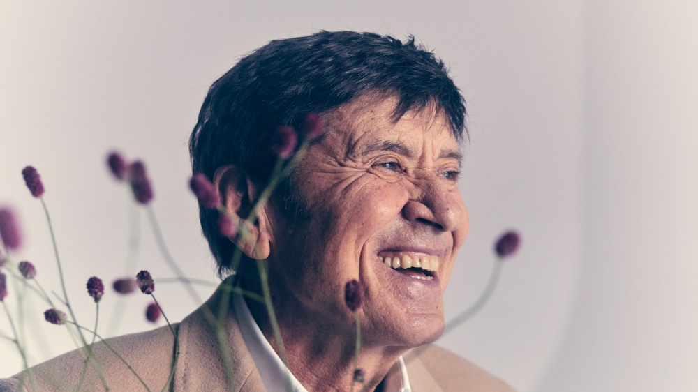 Gianni Morandi a RTL 102.5: “Mi piace riuscire a trasmettere e ricevere emozioni e in questo disco ci sono alcuni dei momenti più importanti della mia carriera”