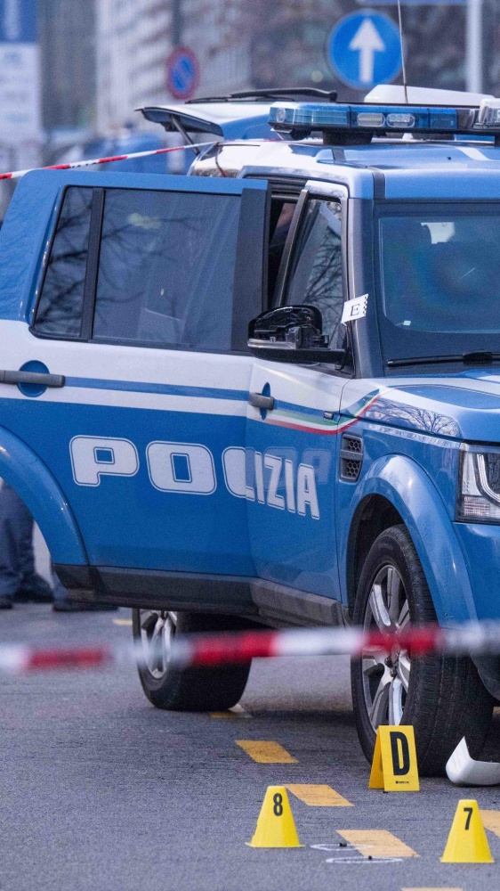 Giovane ucciso a coltellate a Vasto, il padre è in stato di fermo