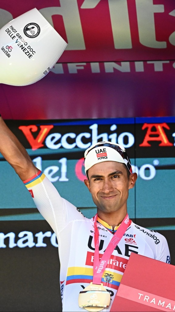 GIRO, A FERMO VINCE ANCORA NARVAEZ, IN MAGLIA ROSA RESTA EULALIO
