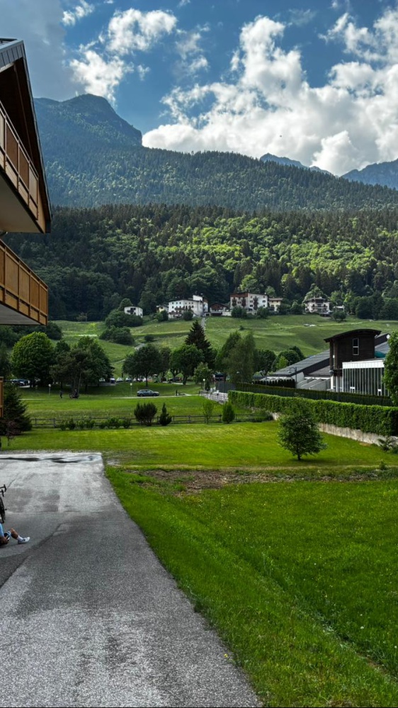 Giro d’Italia: dalle sponde dell’Adda al parco naturale del Brenta. Dopo la pianura, si pedala tra vigneti e meleti