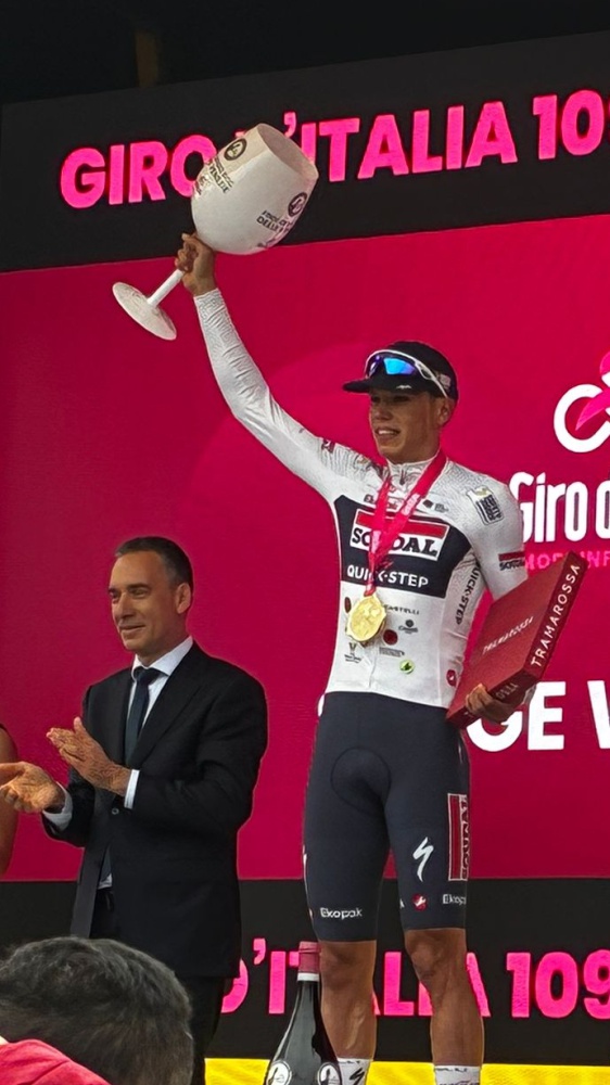 GIRO D’ITALIA, MAGNIER VINCE LA PRIMA TAPPA DELUSIONE PRR JONATHAN MILAN