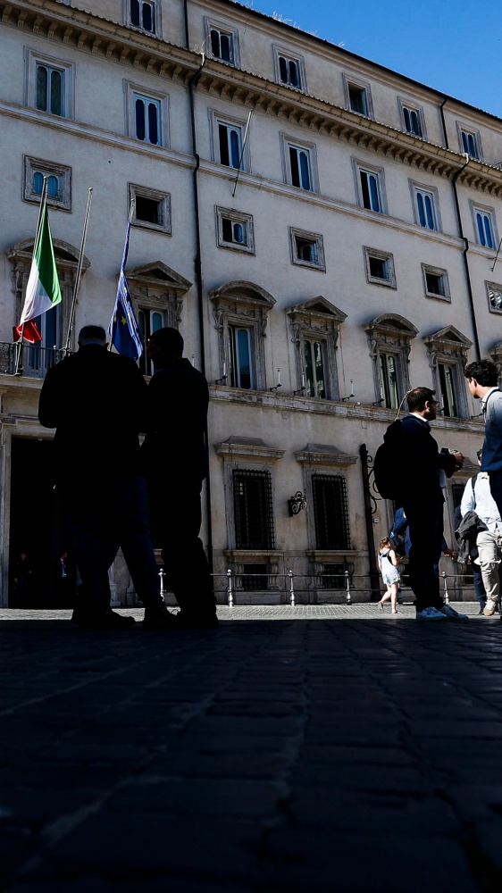 Giusto salario, il governo ci ripensa, alla Camera l'emendamento sugli arretrati