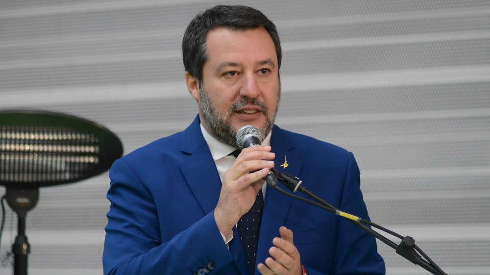 Governo, l’aumento del tetto al contante slitta alla manovra, Salvini ‘riavvia’ il Ponte sullo Stretto