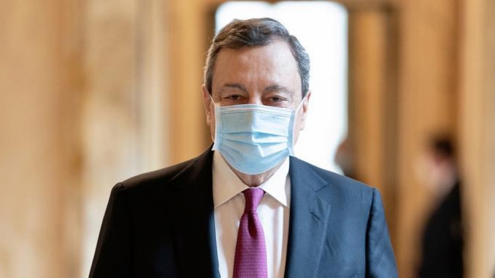 Governo, l’era di Mario Draghi si chiude dopo 553 giorni, adesso Mattarella scioglierà il Parlamento