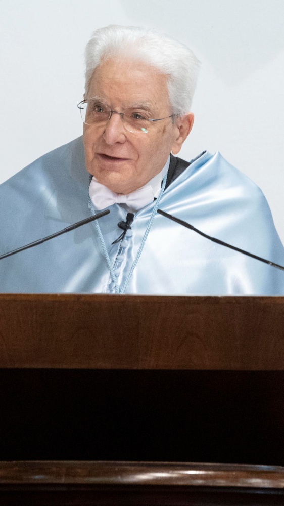 Governo, Meloni adesso riflette sul rimpasto, il Presidente Mattarella attende le mosse della premier